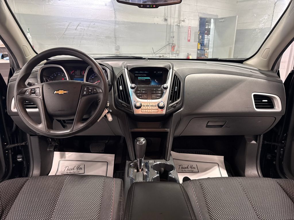 Used 2016 Chevrolet Equinox LS FWD image 35