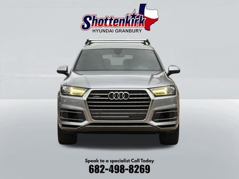 Used 2019 Audi Q7 3.0T Premium w/ Convenience Package AWD/4WD image 2
