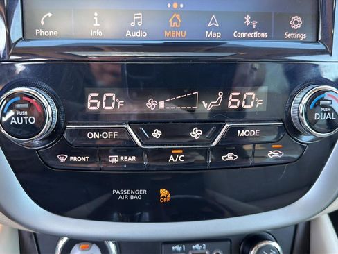 Used 2021 Nissan Murano Platinum w/ Cargo Package FWD image 11