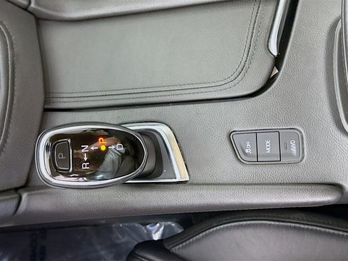 Used 2018 Cadillac XT5 Luxury image 20