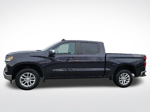 Used 2022 Chevrolet Silverado 1500 LT image 2