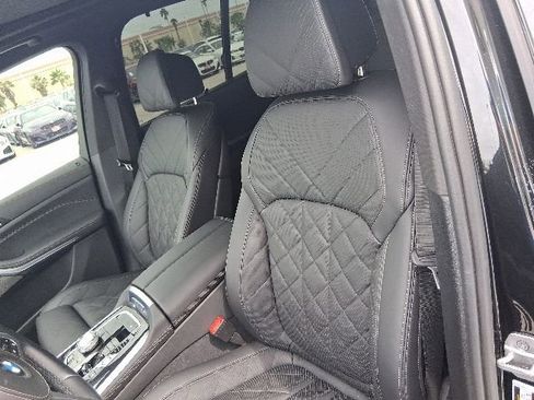 Used 2024 BMW X5 sDrive40i w/ Executive Package RWD image 15