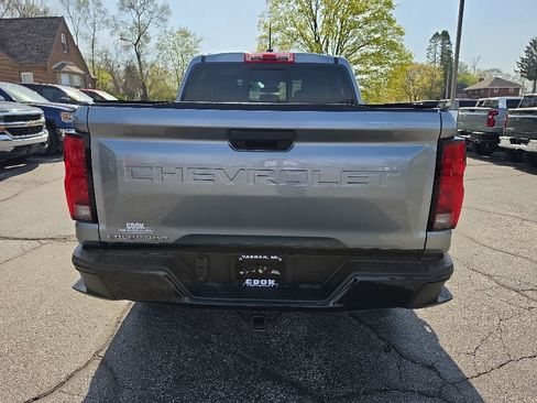 Certified 2024 Chevrolet Colorado Z71 w/ Advanced Trailering Package AWD/4WD image 6