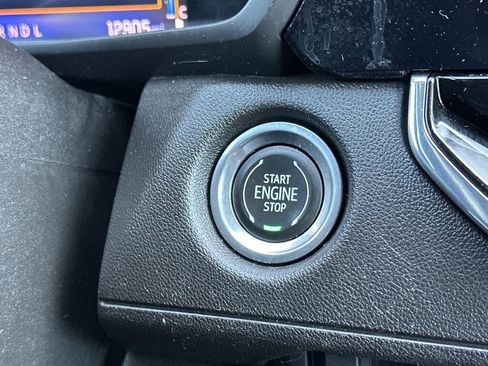Used 2023 Chevrolet Colorado W/T RWD image 21