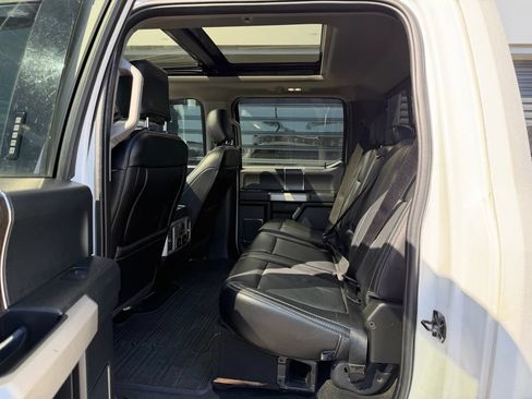 Used 2020 Ford F350 Lariat w/ Lariat Ultimate Package AWD/4WD image 11