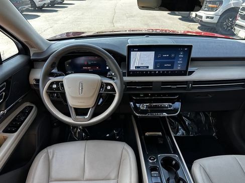 Certified 2023 Lincoln Corsair AWD w/ Equipment Group 101A image 13