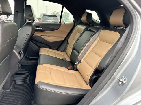 Used 2024 Chevrolet Equinox Premier AWD/4WD image 23
