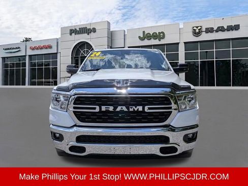 Used 2024 RAM 1500 Big Horn RWD image 8
