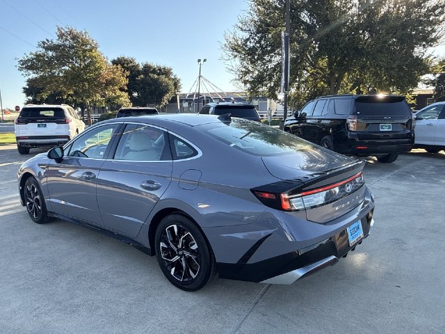 Used 2025 Hyundai Sonata SEL FWD image 36