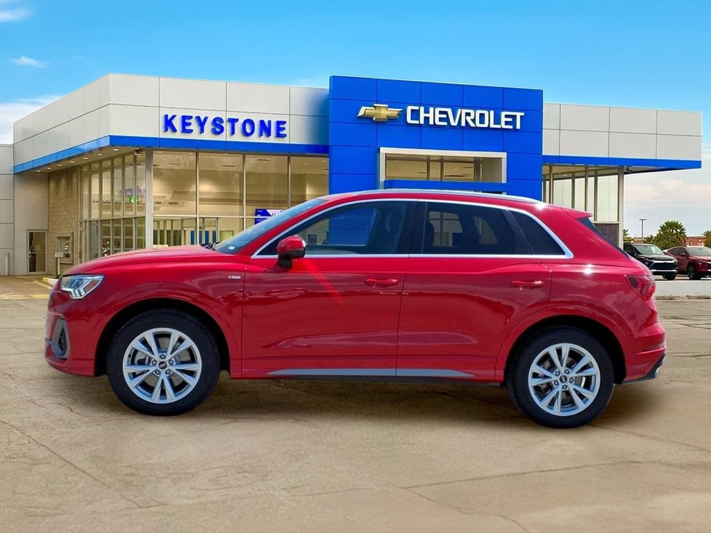 Used 2024 Audi Q3 2.0T Premium AWD/4WD image 4