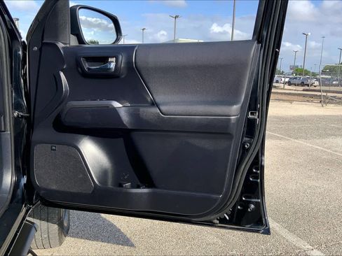 Used 2020 Toyota Tacoma TRD Pro image 22