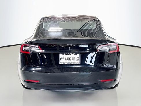 Used 2018 Tesla Model 3 Mid Range image 8