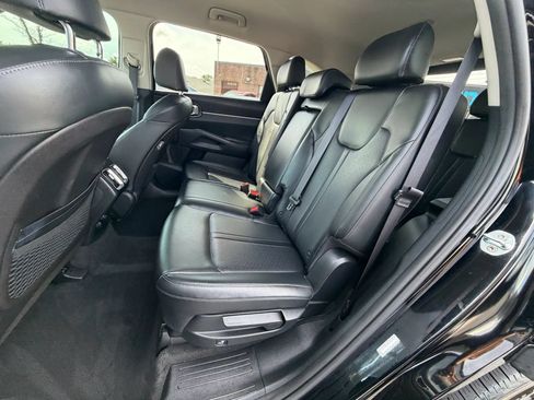 Used 2021 Kia Sorento S AWD/4WD image 12