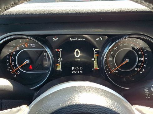 Certified 2022 Jeep Wrangler Unlimited Sahara w/ Cold Weather Group image 22