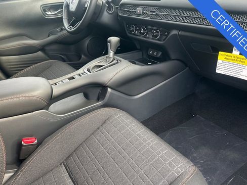 Certified 2026 Honda HR-V Sport image 17