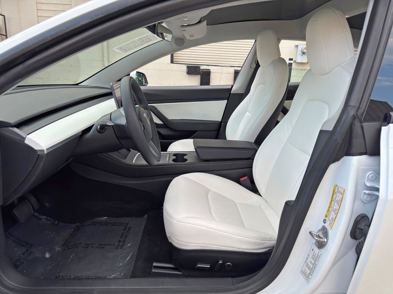 Used 2021 Tesla Model 3 Standard Range Plus RWD image 17