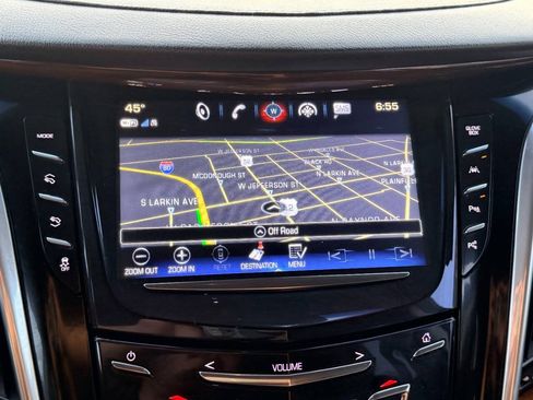 Used 2019 Cadillac Escalade ESV Luxury AWD/4WD image 42