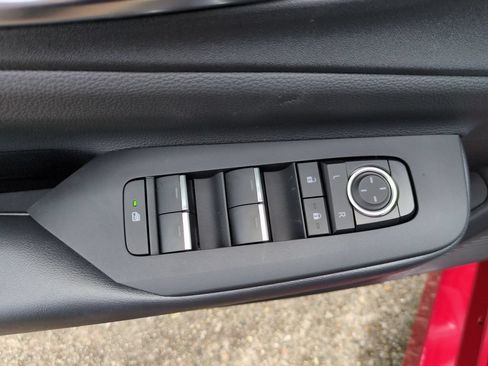 New 2026 Toyota Prius Plug-In Hybrid FWD image 15