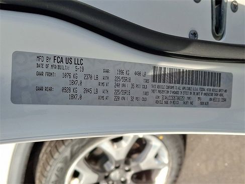 Used 2019 Jeep Compass Limited image 26