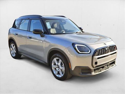 Used 2025 MINI Cooper Countryman S image 7