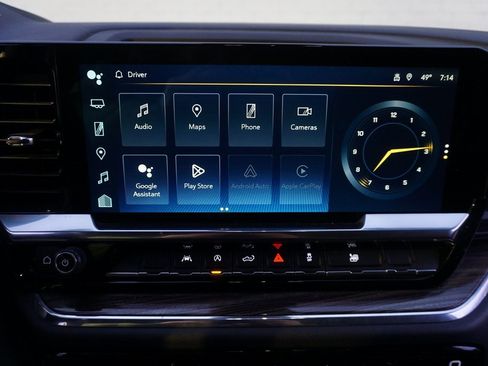 Used 2024 Chevrolet Silverado 1500 LT image 14