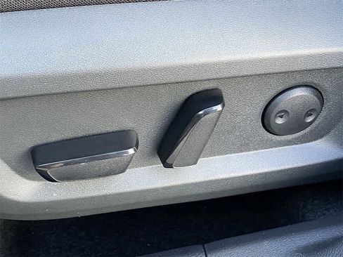 New 2026 Nissan Rogue SV image 21