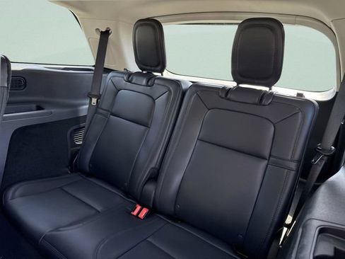 New 2026 Lincoln Aviator Reserve AWD/4WD image 27