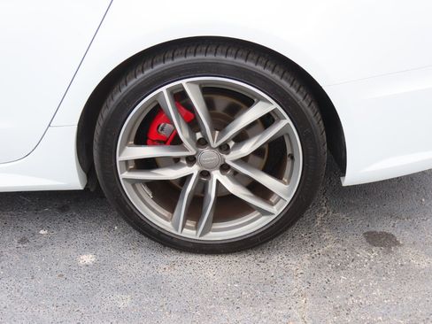 Used 2018 Audi S6 Premium Plus w/ S Sport Package image 14