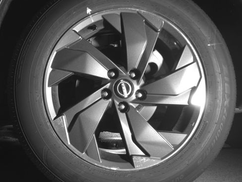 Used 2025 Nissan Rogue SV image 14