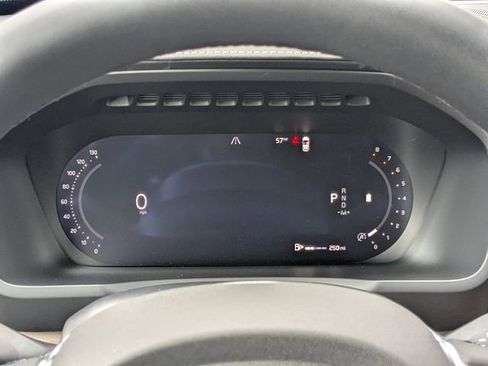 New 2026 Volvo XC90 B6 Plus w/ Protection Package Premier AWD/4WD image 36