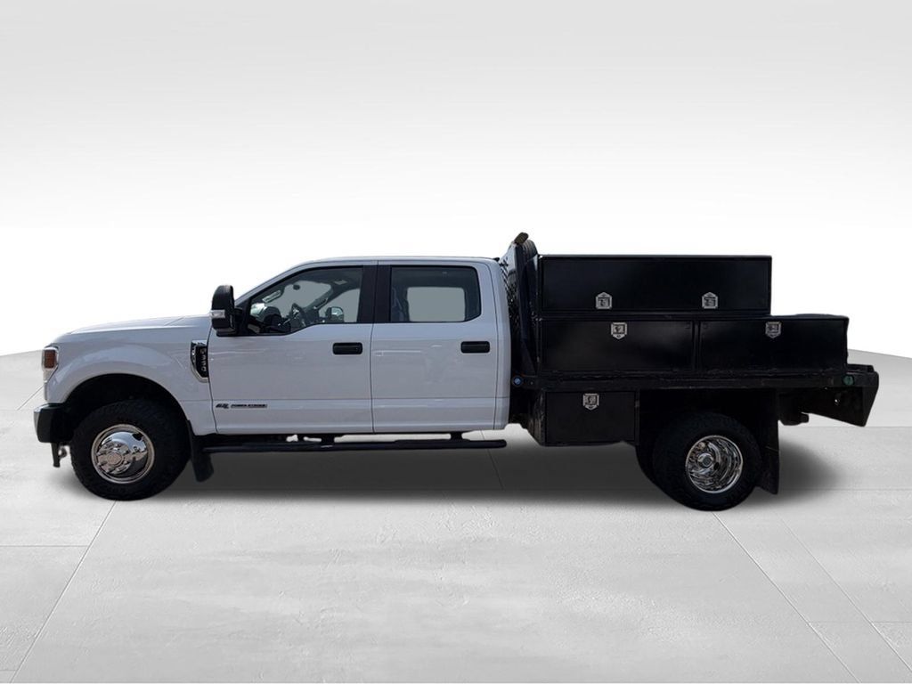 Used 2020 Ford F350 XL w/ Power Equipment Group AWD/4WD image 2