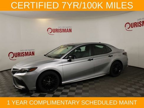 Used 2022 Toyota Camry SE AWD/4WD image 3