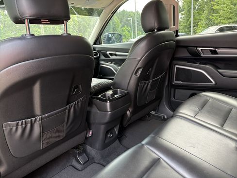 Used 2020 Kia Telluride LX FWD image 18