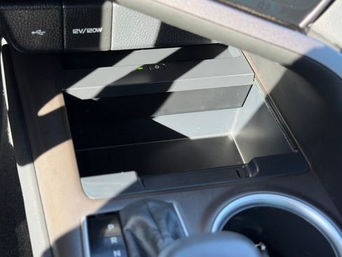 Used 2023 Toyota Camry XLE w/ Cold Weather Package image 18