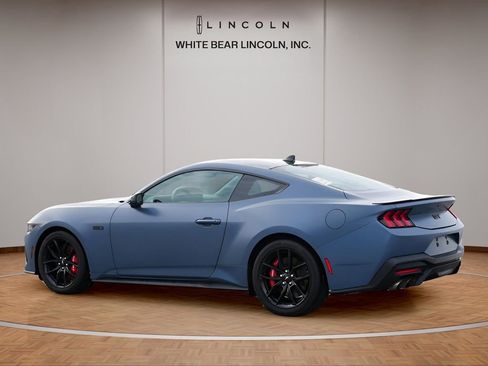 Used 2025 Ford Mustang GT Premium image 7