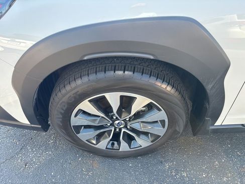Certified 2025 Subaru Outback Touring XT w/ Popular Package #2 AWD/4WD image 7