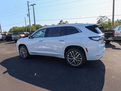 New 2026 Buick Enclave Avenir w/ Super Cruise Package AWD/4WD image 6