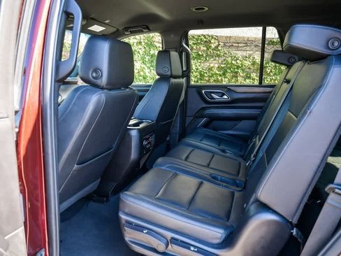 Used 2023 Chevrolet Tahoe LT image 19