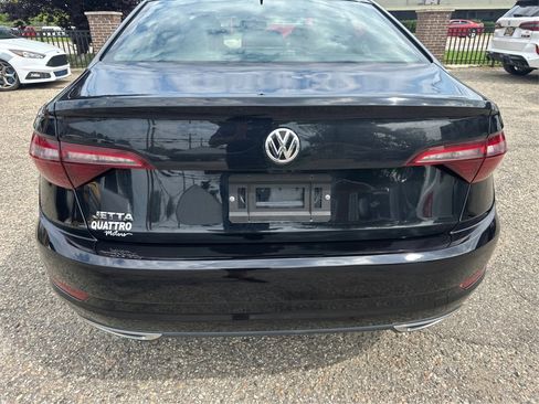 Used 2021 Volkswagen Jetta R-Line w/ R-Line Cold Weather Package image 17