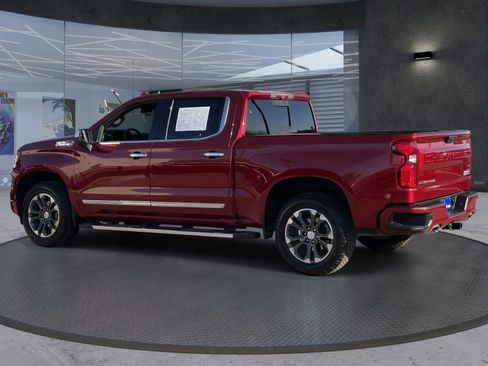 Certified 2024 Chevrolet Silverado 1500 High Country w/ Technology Package AWD/4WD image 4