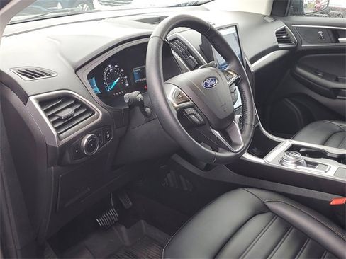 Certified 2024 Ford Edge SEL w/ Convenience Package image 13
