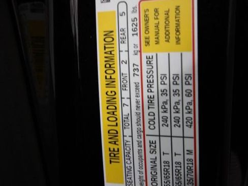 Used 2020 Chevrolet Traverse LT w/ Driver Confidence II Package image 33