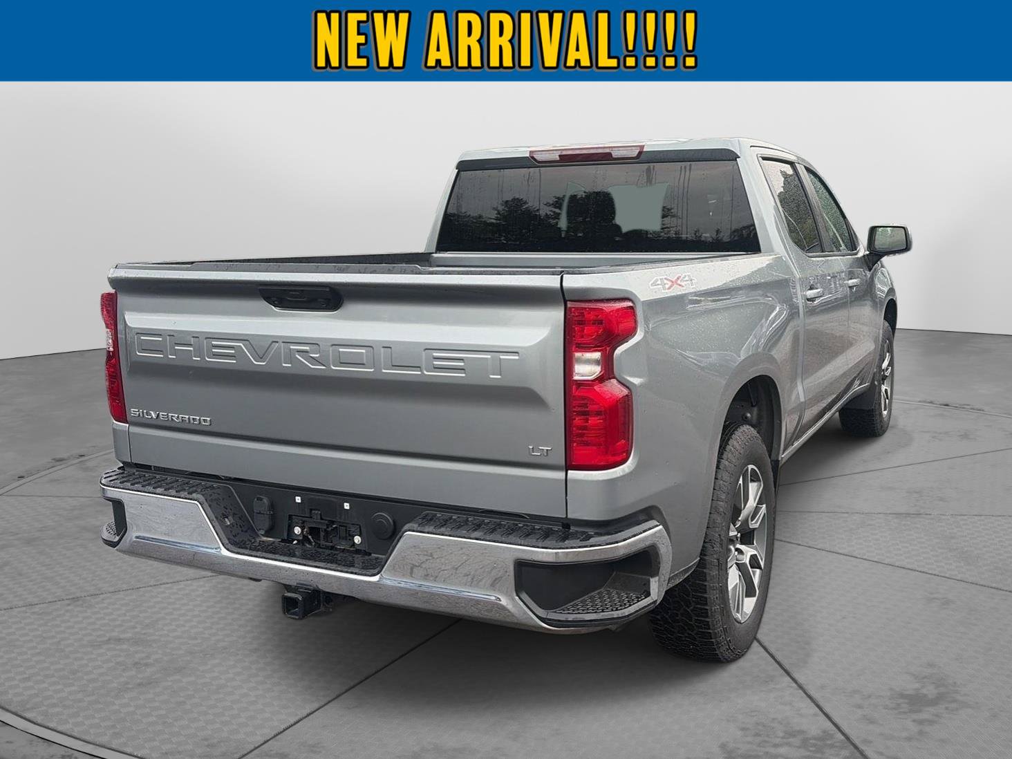 Certified 2024 Chevrolet Silverado 1500 LT AWD/4WD image 4