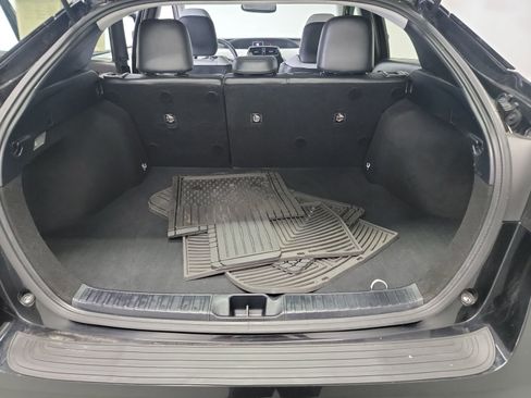 Used 2019 Toyota Prius XLE AWD/4WD image 25