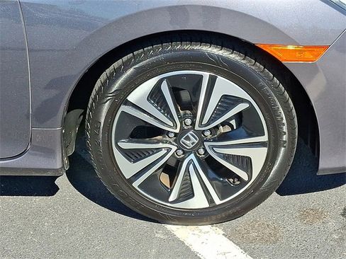 Used 2017 Honda Civic EX-T image 8