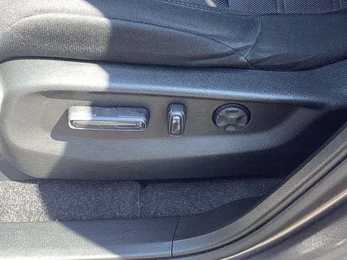 Used 2022 Honda CR-V EX image 35