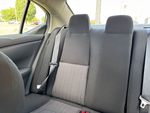 Used 2025 Nissan Sentra SV FWD image 37