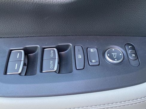 Used 2026 Honda HR-V EX-L image 24