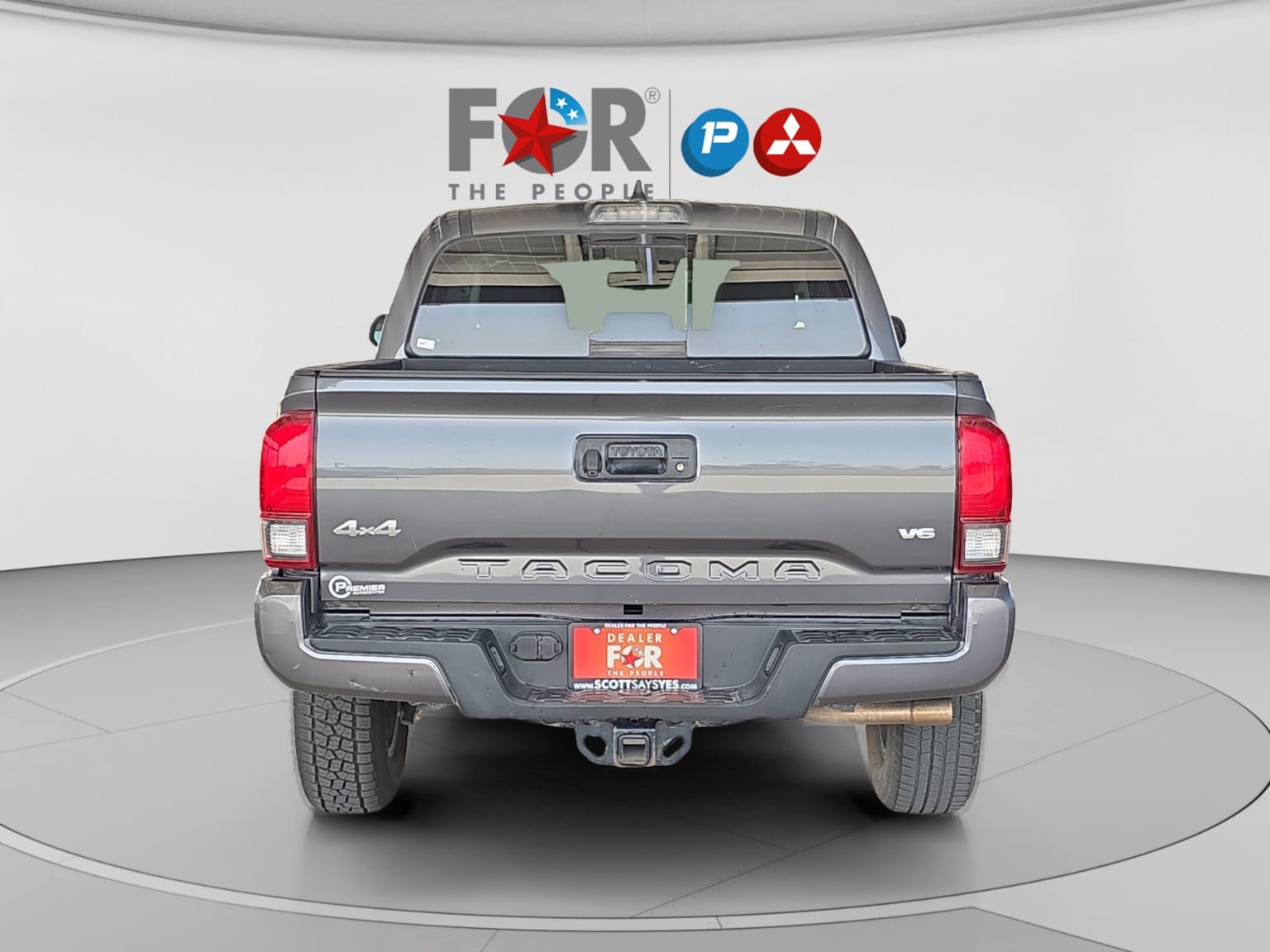 Used 2020 Toyota Tacoma SR5 w/ Technology Package AWD/4WD image 8