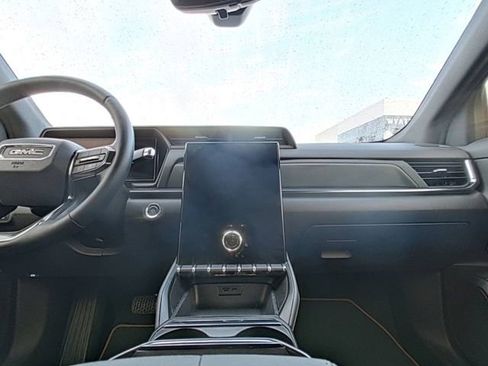 New 2026 GMC Terrain AT4 w/ Technology Package II image 25